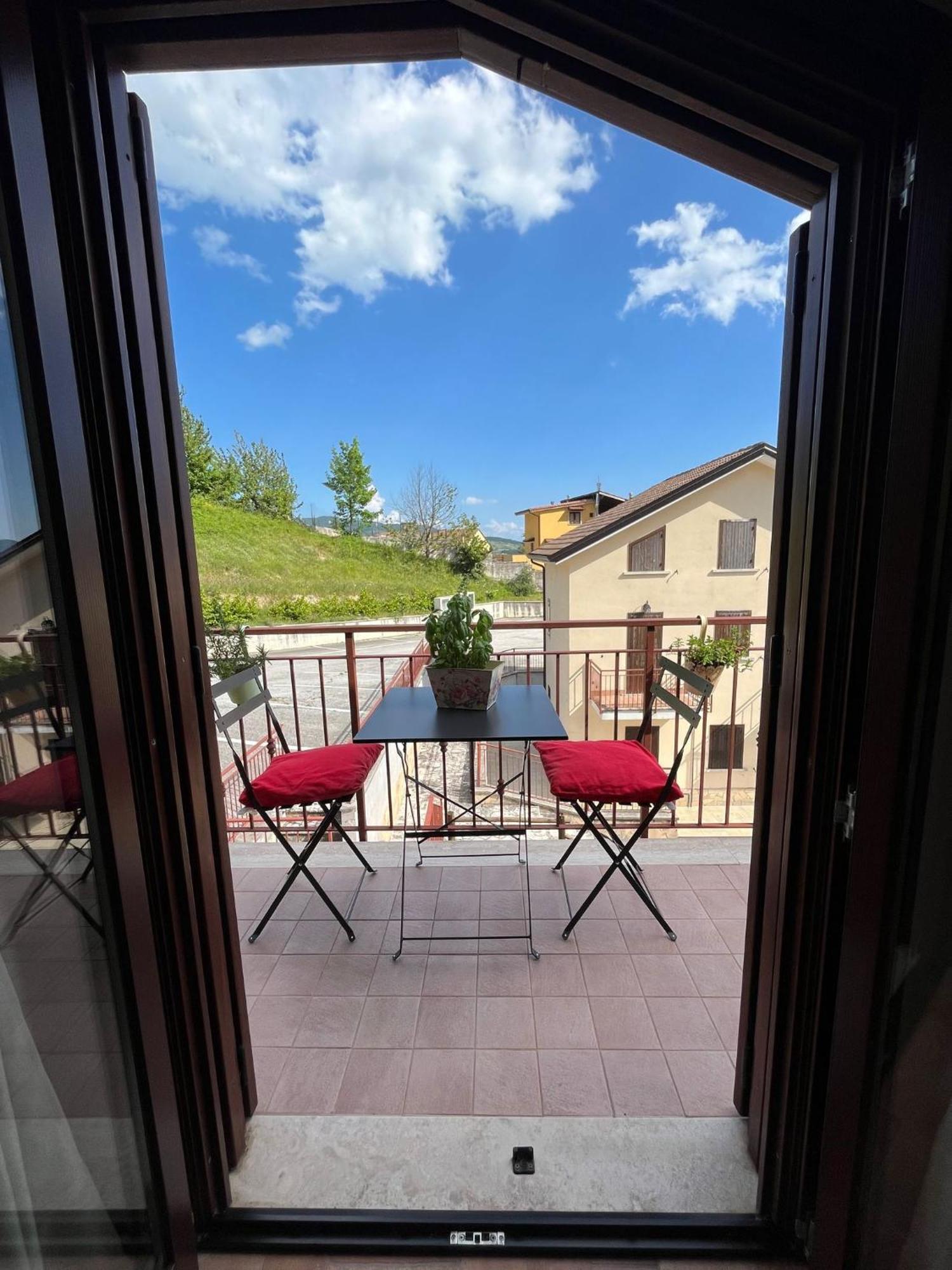 Appartement Il Nido à Castel Di Sangro Extérieur photo